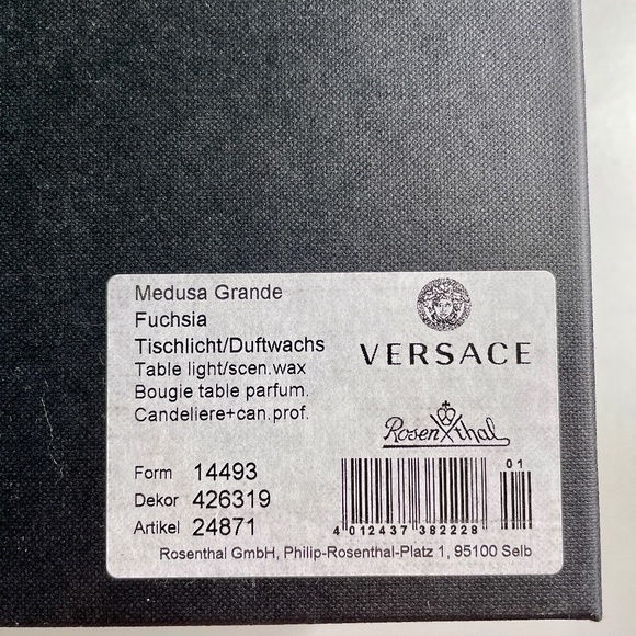 Versace x Rosenthal Medusa Grande Fuchsia Porcelain Scented Candle in Box - Picture 14 of 15